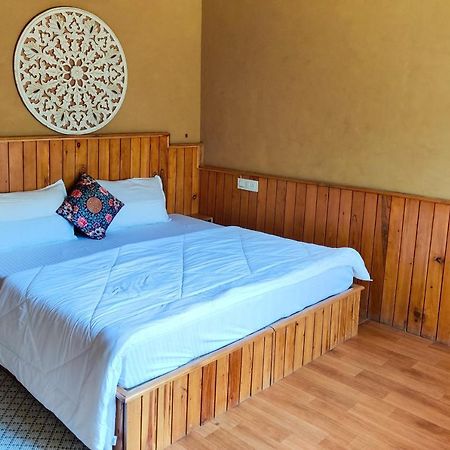 Incredible Guest House Jibhi Exterior foto